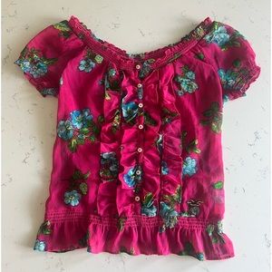 Light weight blouse with ruffle front